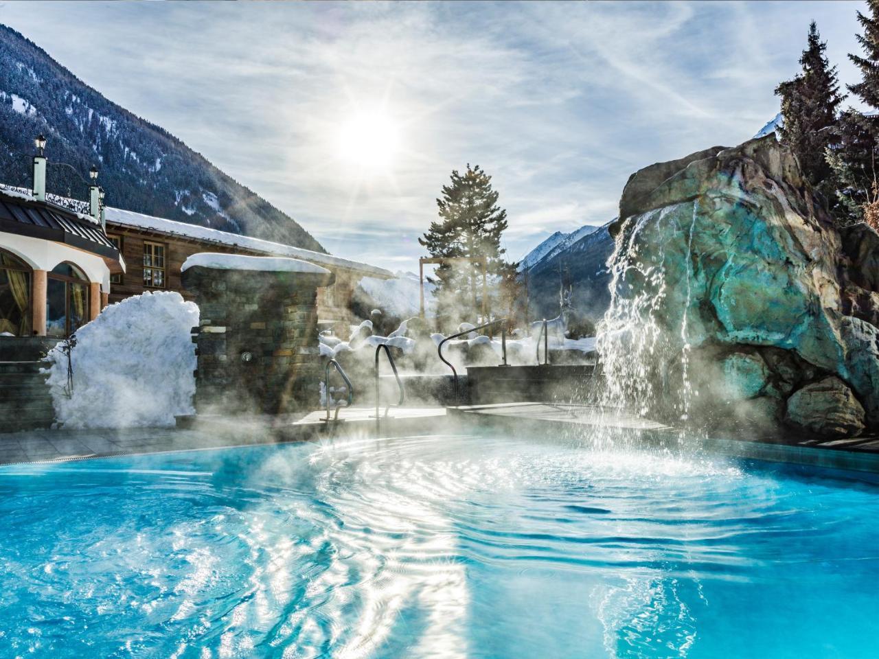 Relais&Chateaux Spa-Hotel Jagdhof Neustift im Stubaital Kültér fotó